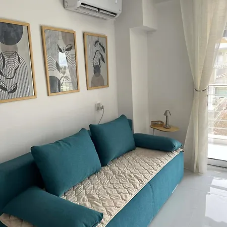 Dei Apartman, Delfini Apartamento